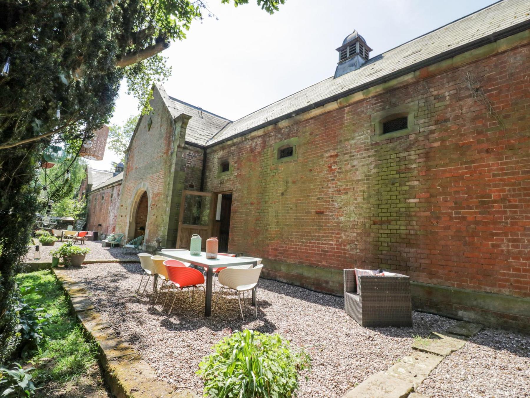 Chetwynd Lodge Stafford Exterior foto